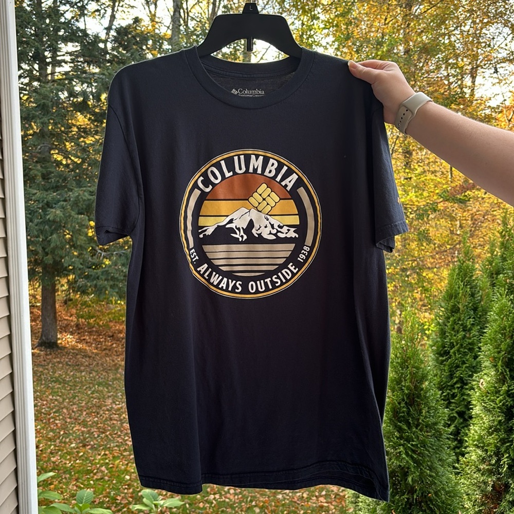 Columbia Adult T-Shirt Size L Unisex Navy Blue “Always Outside” Short Sleeve